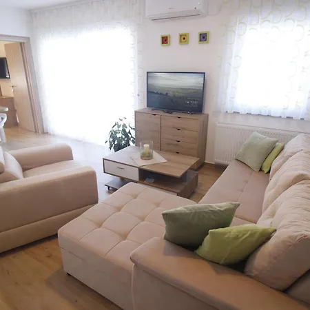 - Casa Adrianovo Lejlighed