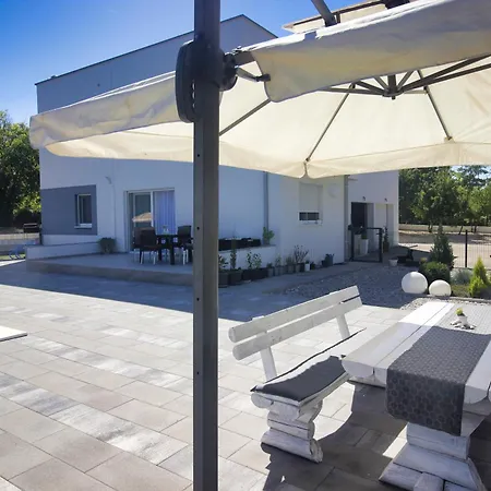 Lägenhet - Casa Adrianovo